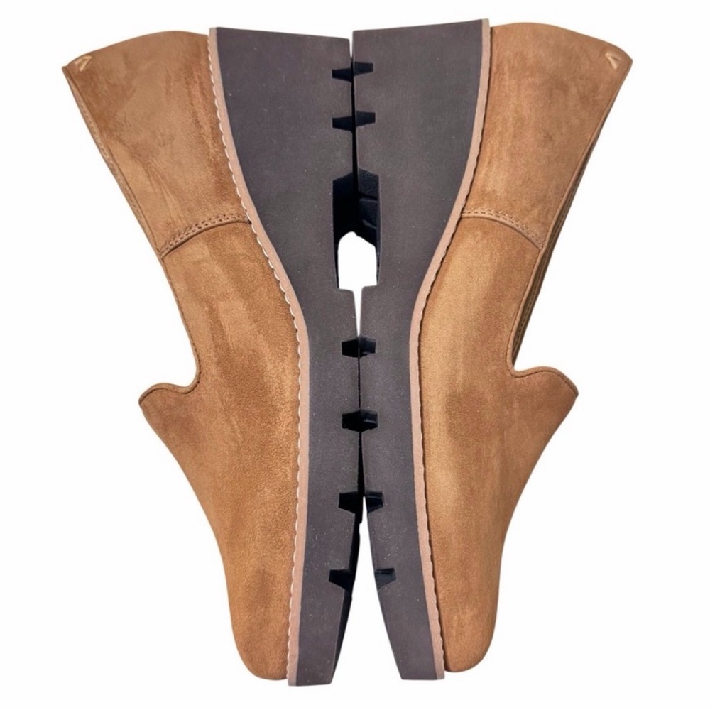 Vionic Willa Tan Suede Slip-On Wedge Clogs - Picture 3 of 12